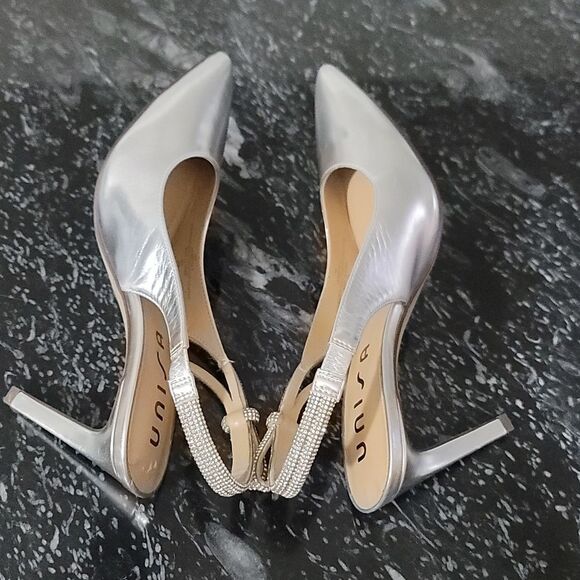 BRAND NEW UNISA SLINBACK HEELS with RHINESTONE POINTED TOEPUMP - Picture 12 of 14
